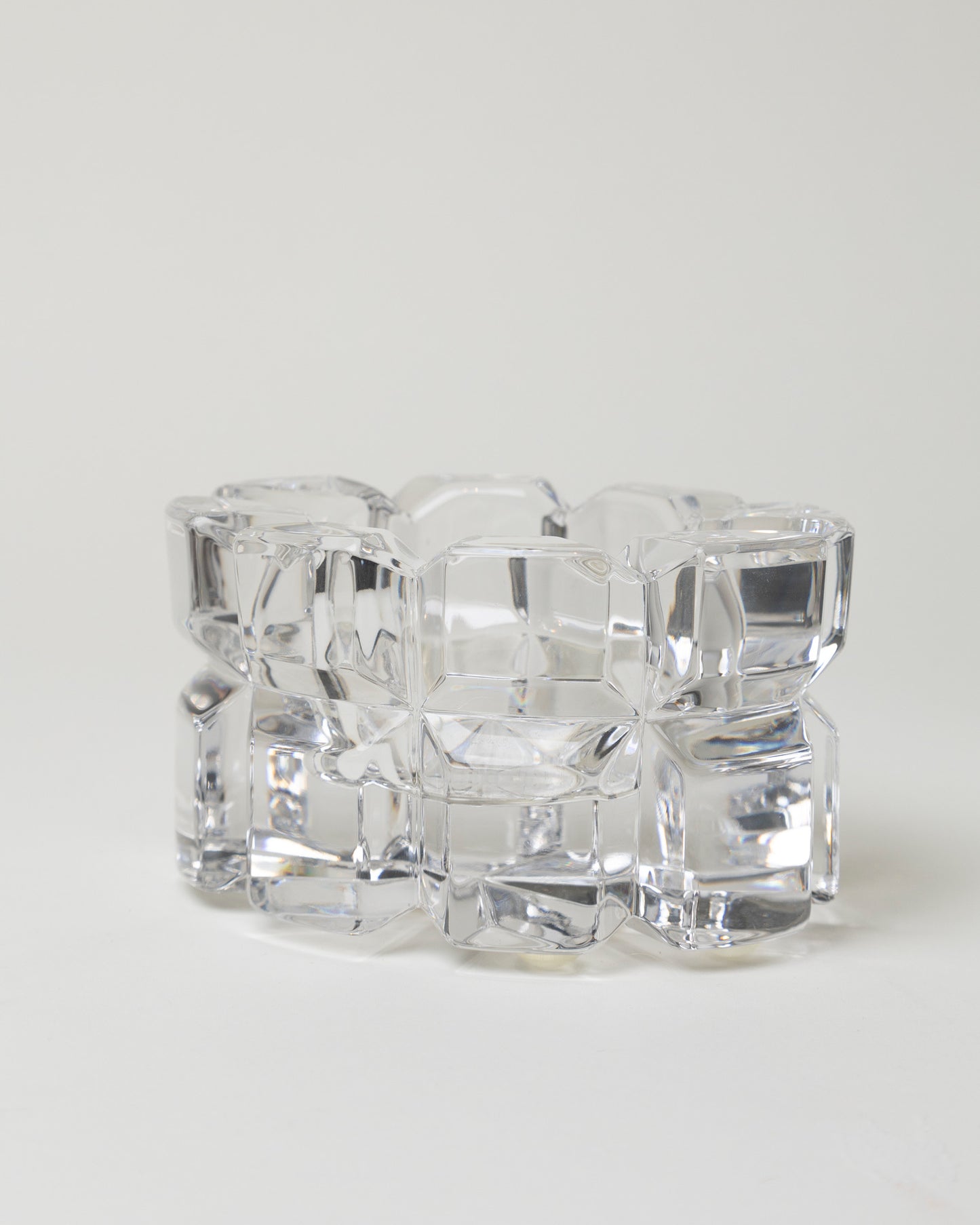 ONE CRYSTAL VOTIVES