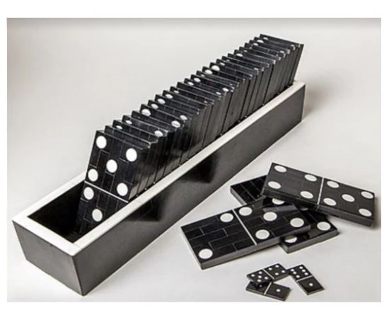 A Sanoma Bone XL Dominoes- Black