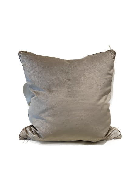 SIG Elegance 22x22 Pillow