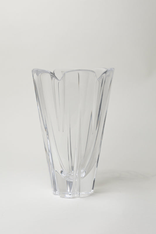 ONE ORREFORS VASE