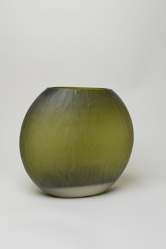 ONE GLASS GREEN OVAL VASE