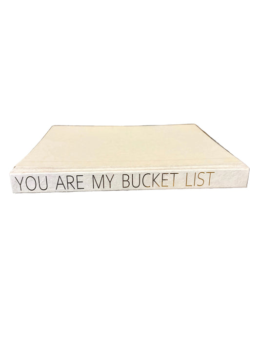 E Law Gold Lettered Pithy Bucket List